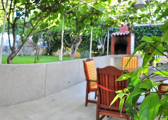 Classy Double With Balcony Konukevi